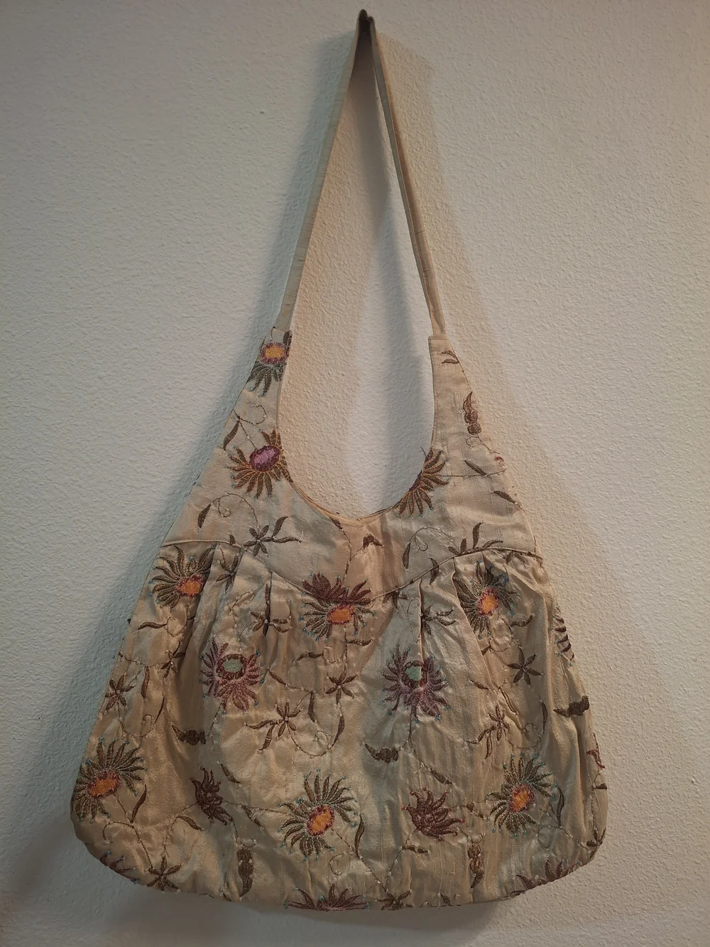 K.C. Malhan soft beige